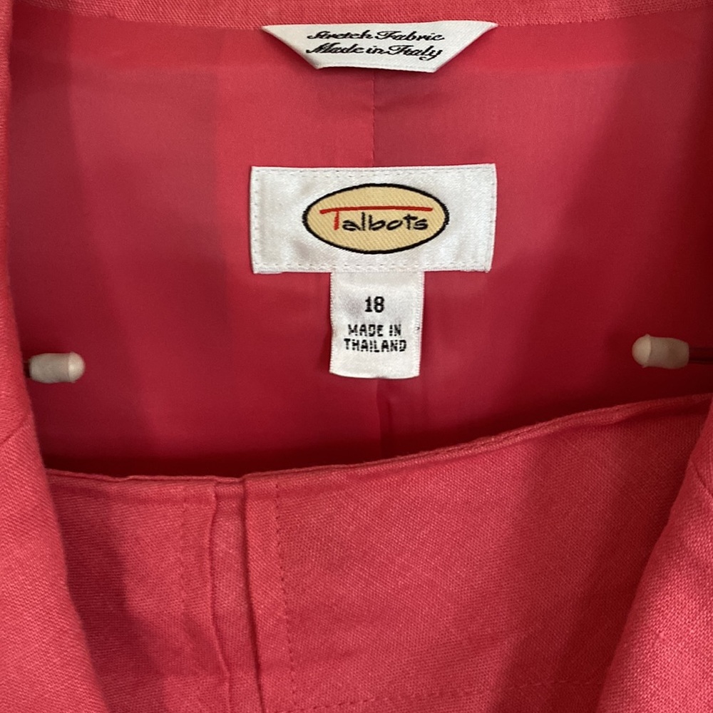 Womens sorbet linen suit worn a couple of times fully lined.